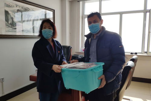 尼泊爾教育聯盟咨詢公司向學院捐贈200個N95醫用口罩，助力教育機構抗疫